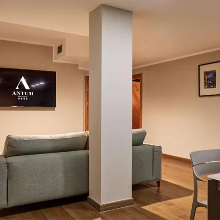 Antum 4*