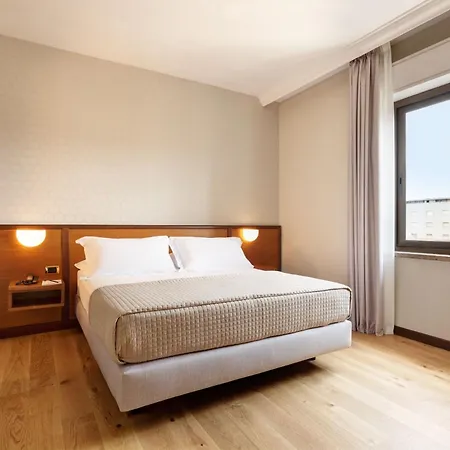 Antum Hotel 4*