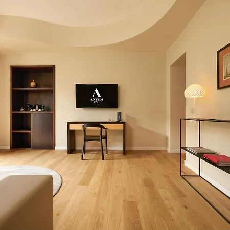 Antum Hotel 4*
