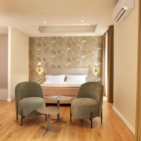 Antum Hotel 4*